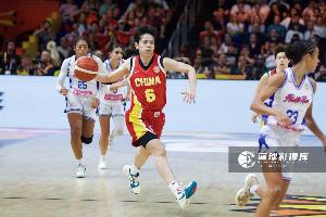 媒体人：说一句&ldquo;杨舒予是本场持球大核&rdquo;该不会被喷成饭圈吧？