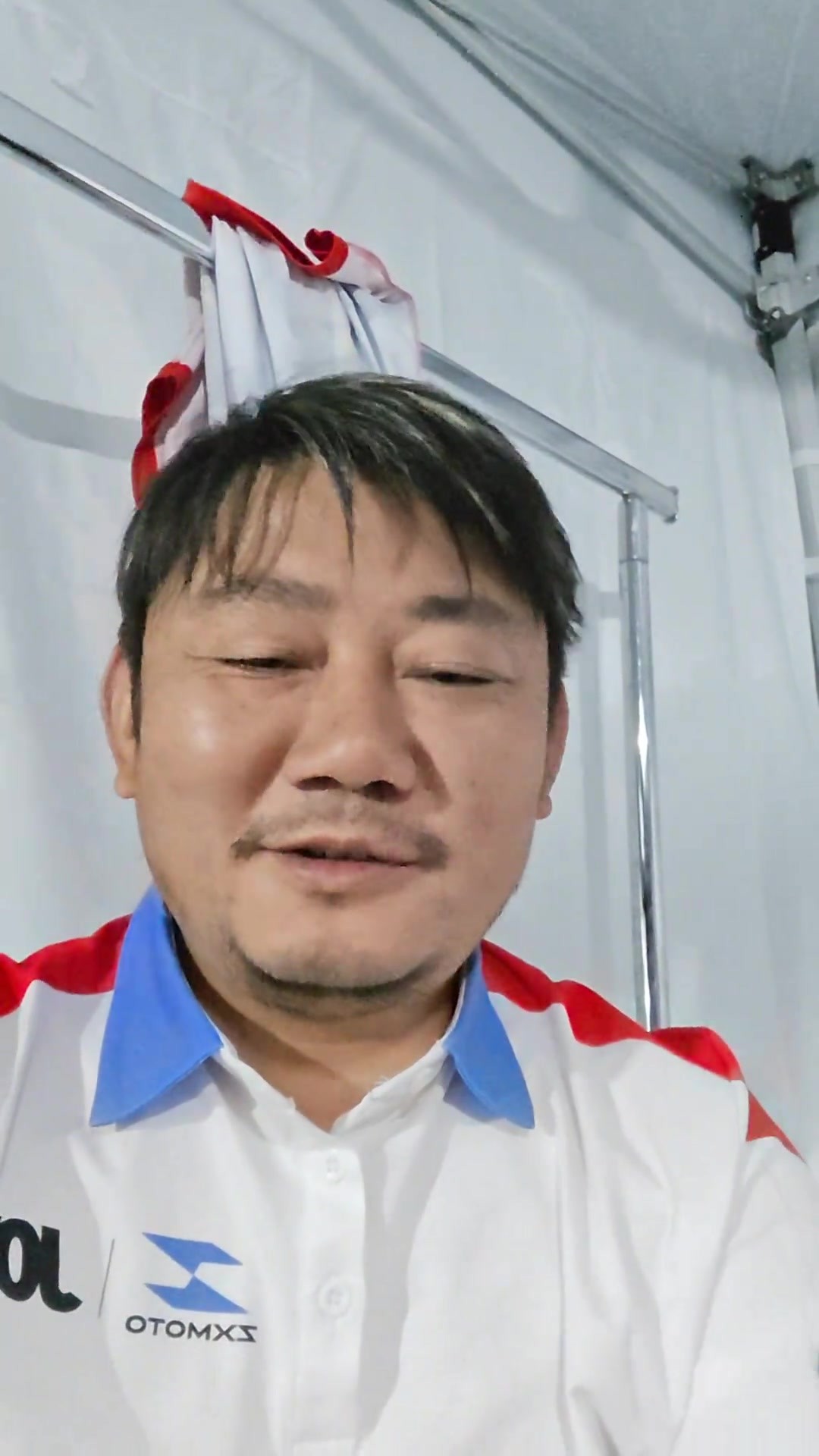 张雪谈国足惨败：不如把比赛交给商业队，赢了直接拿奖金！💰